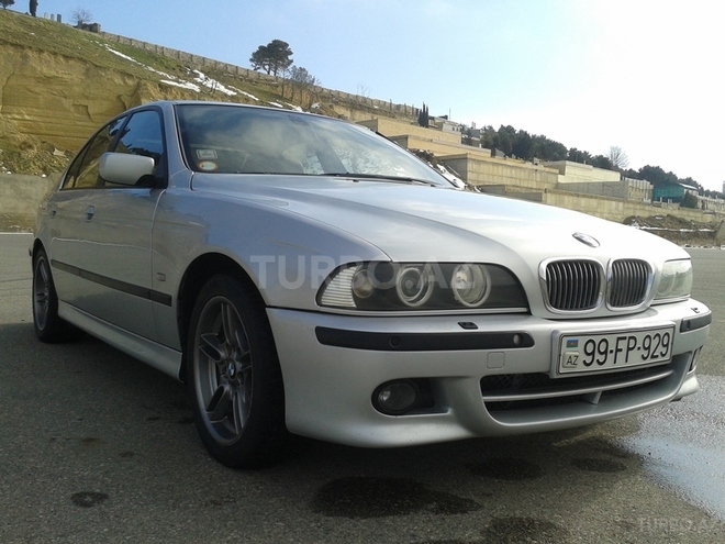 BMW 525 2002, 210,000 km - 2.5 l - Bakı