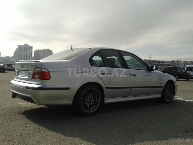 BMW 525 2002, 210,000 km - 2.5 l - Bakı
