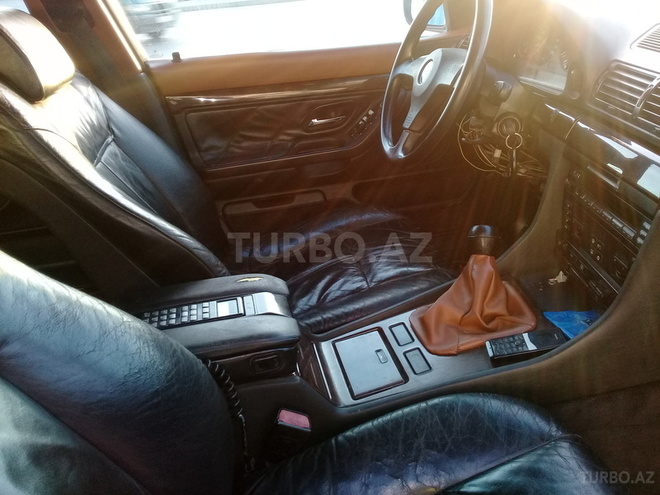 BMW 728 1997, 250,000 km - 2.8 l - Bakı