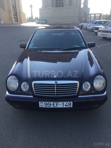 Mercedes E 240 1999, 163,637 km - 2.4 л - Gəncə