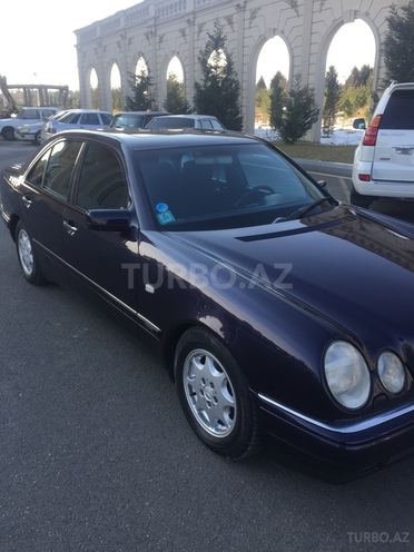 Mercedes E 240 1999, 163,637 km - 2.4 л - Gəncə