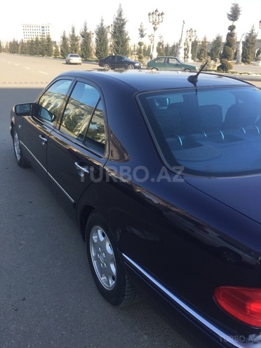Mercedes E 240 1999, 163,637 km - 2.4 л - Gəncə