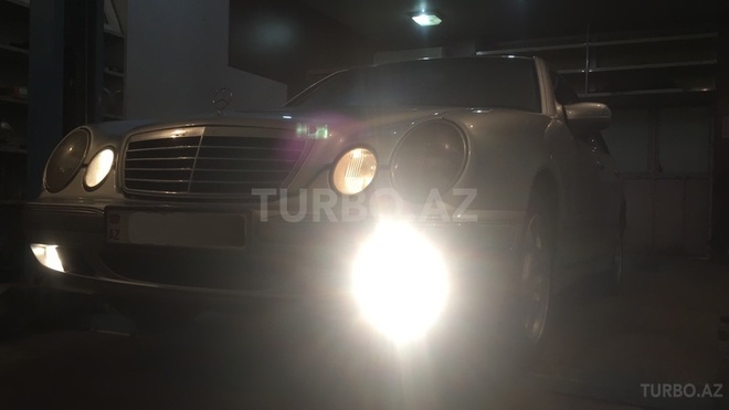 Mercedes E 240 2000, 270,000 km - 2.6 l - Bakı