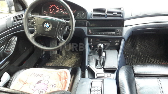 BMW 523 1999, 330,427 km - 2.5 л - Bakı