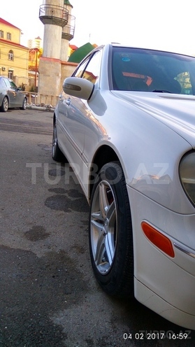 Mercedes C 240 2001, 180,000 km - 2.4 l - Bakı