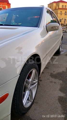 Mercedes C 240 2001, 180,000 km - 2.4 l - Bakı