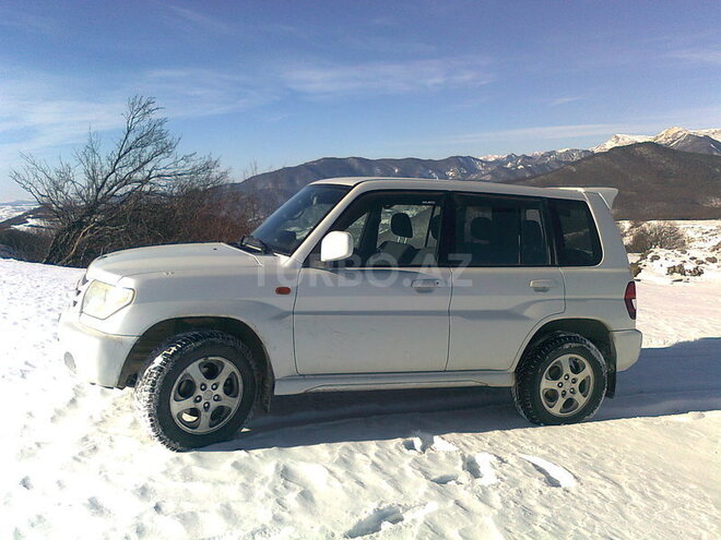 Mitsubishi Pajero io 2000, 190,000 km - 0.2 l - Şamaxı