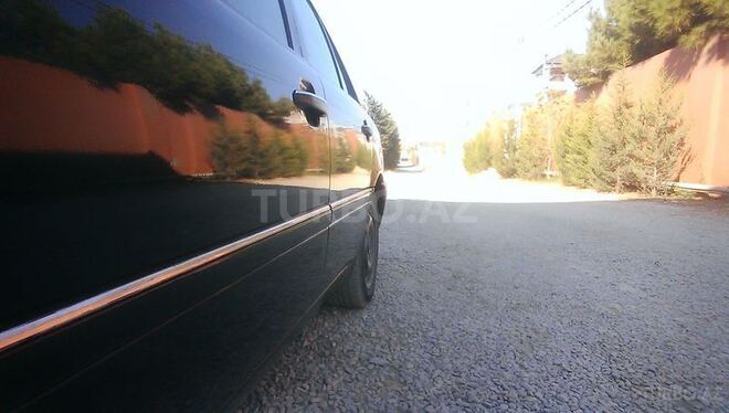 Mercedes C 180 1994, 27,000 km - 1.8 l - Bakı