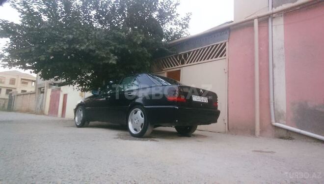 Mercedes C 180 1994, 27,000 km - 1.8 l - Bakı