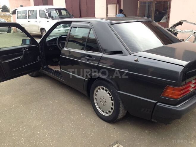 Mercedes 190 1991, 259,000 km - 1.8 л - Bakı