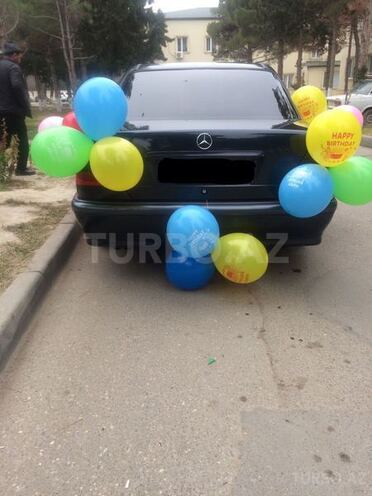 Mercedes C 200 2000, 260,300 km - 2.0 л - Bakı