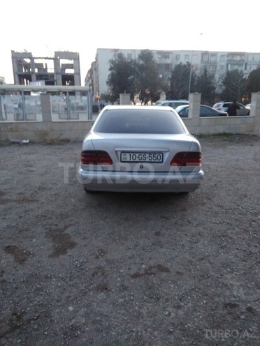 Mercedes E 230 1996, 348,123 km - 2.3 l - Sumqayıt