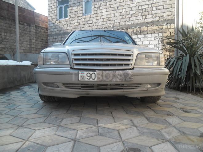 Mercedes C 180 1994, 253,557 km - 1.8 л - Bakı