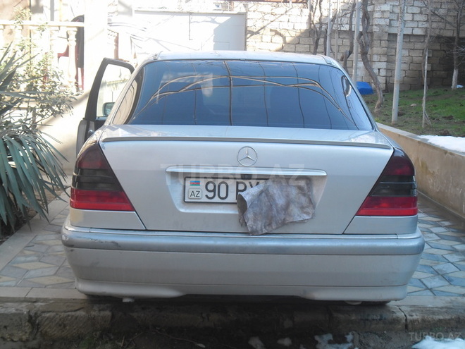 Mercedes C 180 1994, 253,557 km - 1.8 л - Bakı
