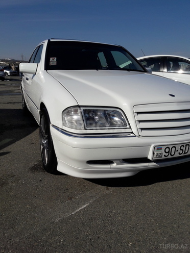 Mercedes C 230 1998, 252,000 km - 2.3 l - Bakı