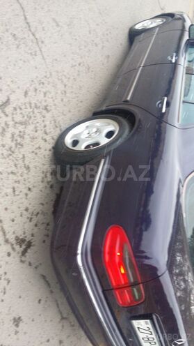 Mercedes E 240 2000, 189,000 km - 2.4 л - Sumqayıt