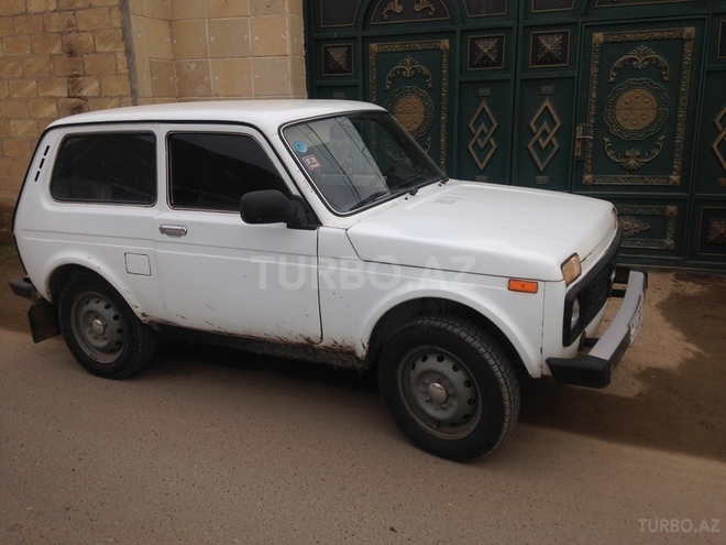 LADA (VAZ) Niva 1996, 150,000 km - 1.7 л - Şirvan
