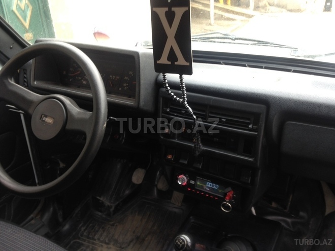 LADA (VAZ) Niva 1996, 150,000 km - 1.7 л - Şirvan