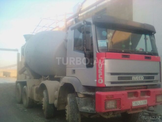 Iveco  2001, 30,000 km - 6.0 л - Bakı