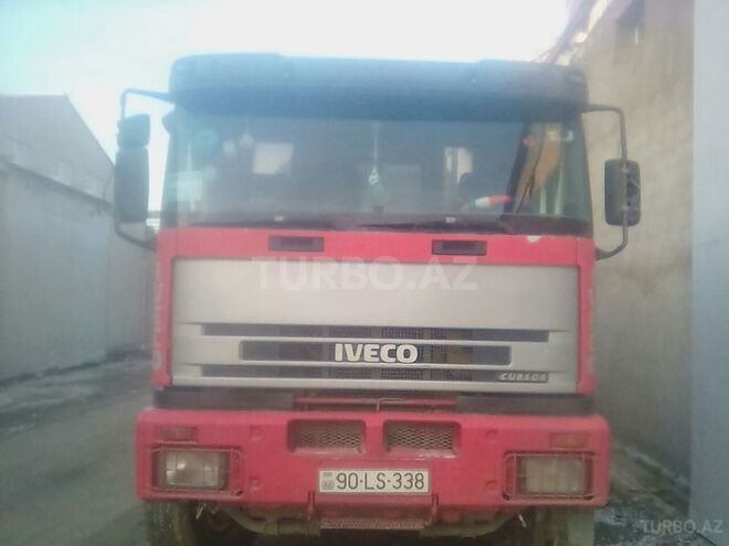 Iveco  2001, 30,000 km - 6.0 л - Bakı