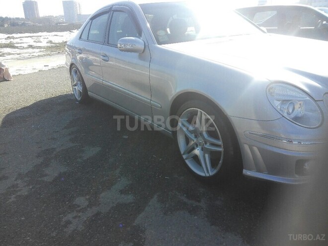 Mercedes E 220 2005, 193,000 km - 2.2 l - Bakı