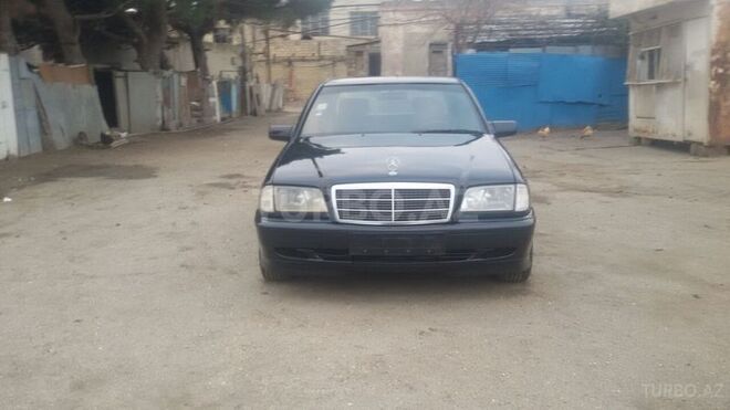 Mercedes C 220 1997, 346,000 km - 2.2 l - Bakı