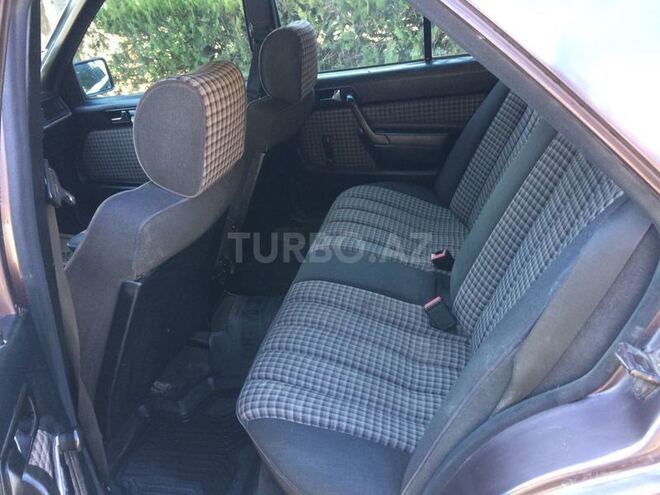 Mercedes 190 1992, 320,000 km - 2.0 l - Sumqayıt
