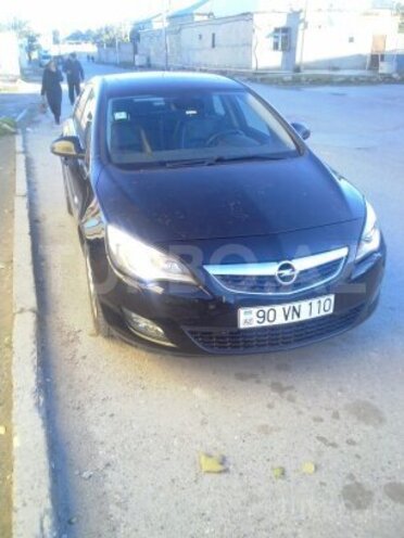 Opel Astra 2011, 145,000 km - 1.6 l - Sumqayıt