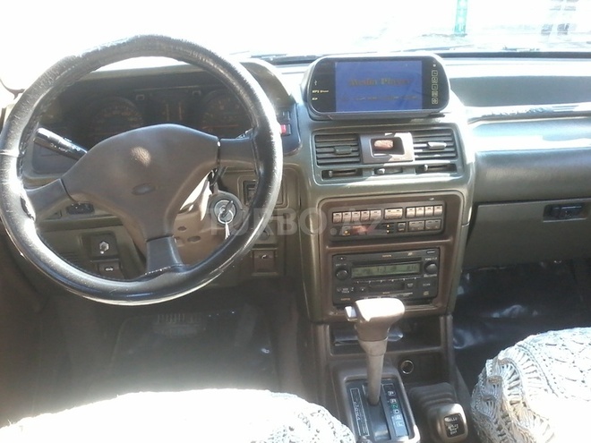 Mitsubishi Pajero 1991, 325,000 km - 2.5 л - Sumqayıt