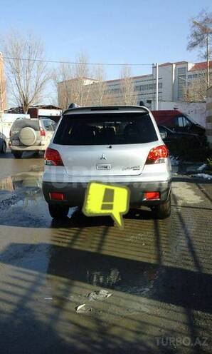 Mitsubishi Outlander 2003, 12,800 km - 2.3 l - Bakı