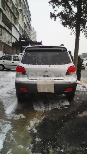 Mitsubishi Outlander 2003, 120,000 km - 2.3 l - Bakı