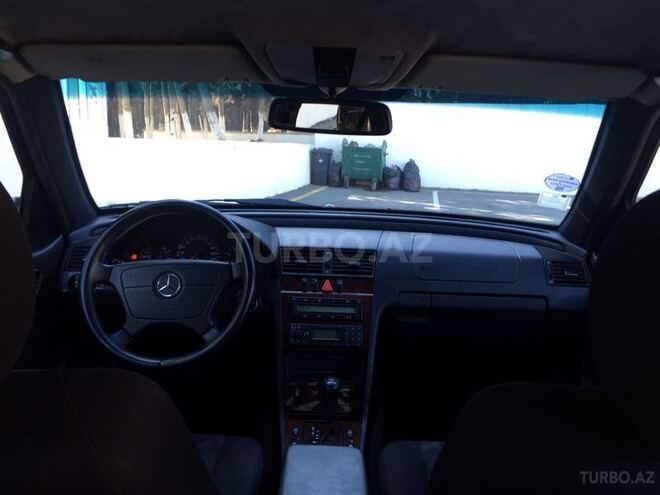Mercedes C 200 2000, 108,880 km - 2.0 l - Sumqayıt