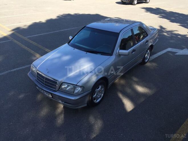 Mercedes C 200 2000, 108,880 km - 2.0 l - Sumqayıt