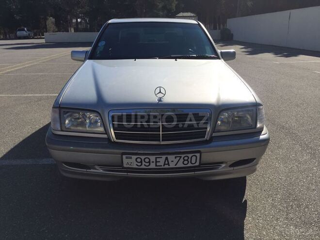 Mercedes C 200 2000, 108,880 km - 2.0 l - Sumqayıt