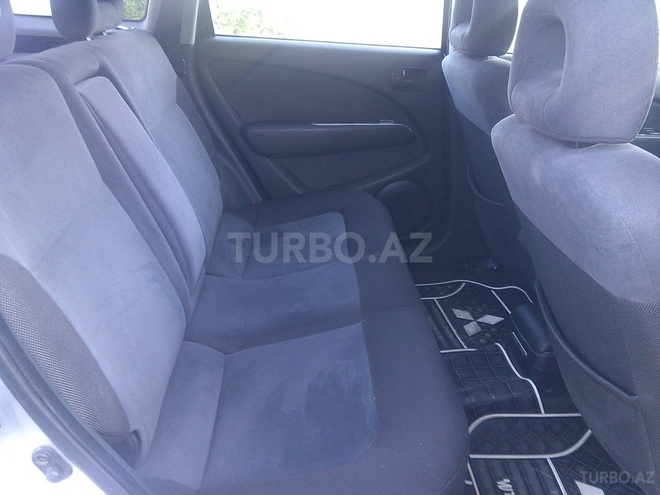 Mitsubishi Airtrek 2003, 214,000 km - 2.4 l - Xırdalan