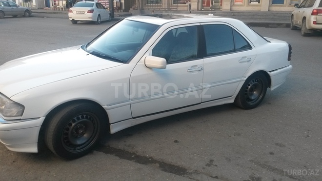Mercedes C 230 1999, 250,000 km - 2.3 l - Bakı