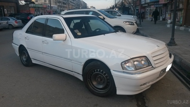 Mercedes C 230 1999, 250,000 km - 2.3 l - Bakı