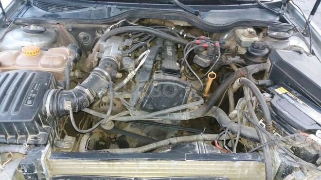 Opel Omega 1995, 235,500 km - 2.0 l - Şəki