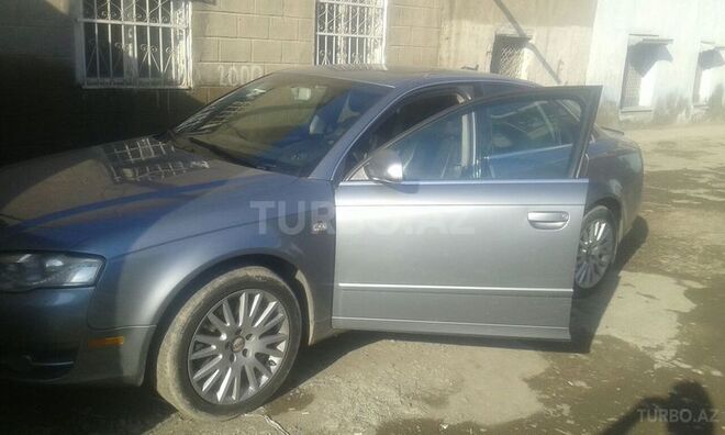 Audi A4 2006, 130,000 km - 2.0 l - Gəncə
