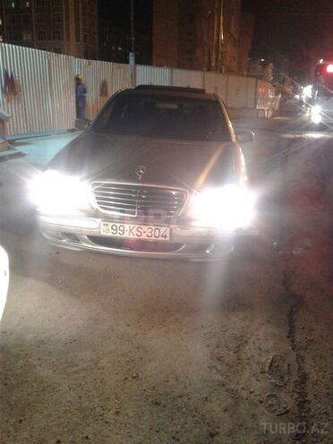 Mercedes E 220 2001, 2,001 km - 2.2 л - Bakı
