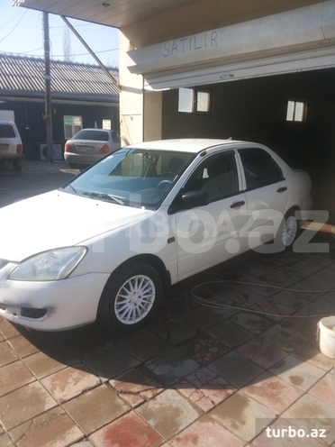 Mitsubishi Lancer 2004, 320,000 km - 1.3 l - Ağdam