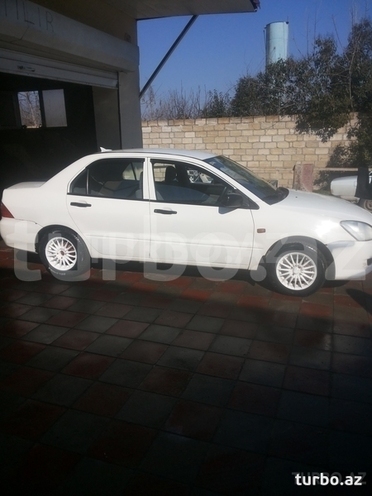 Mitsubishi Lancer 2004, 320,000 km - 1.3 l - Ağdam