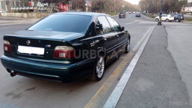 BMW 540 2001, 325,000 km - 4.4 l - Bakı