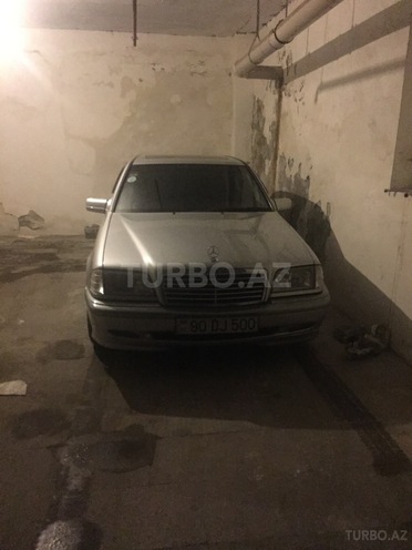 Mercedes C 240 1998, 188,000 km - 2.4 l - Bakı