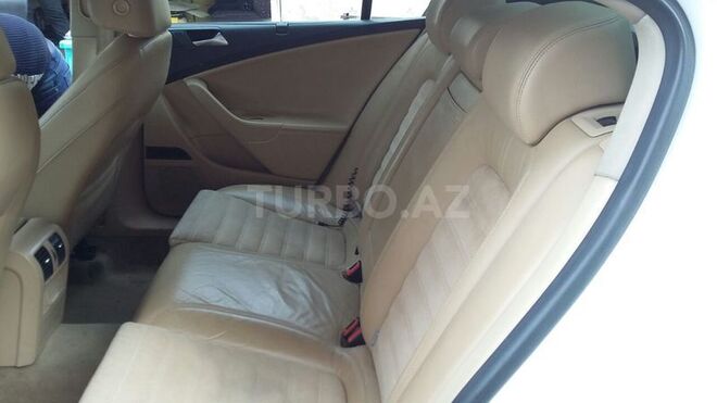 Volkswagen Passat 2008, 190,000 km - 2.0 л - Bakı