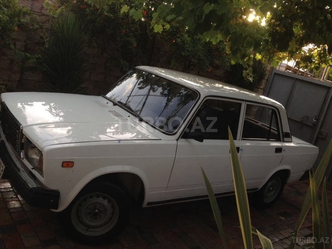 LADA (VAZ) 2107 2009, 150,000 km - 1.6 л - Bakı
