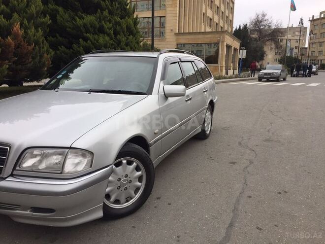 Mercedes C 220 1998, 295,000 km - 2.2 l - Bakı