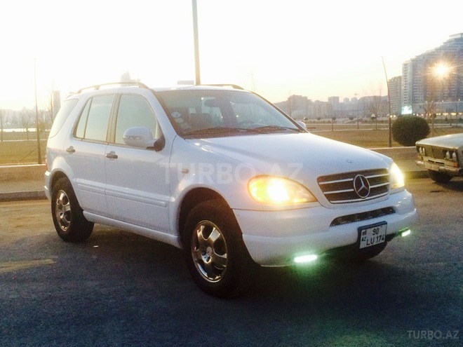 Mercedes ML 320 1999, 183,432 km - 3.2 l - Bakı