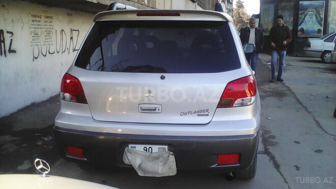 Mitsubishi Outlander 2004, 158,000 km - 2.6 l - Bakı