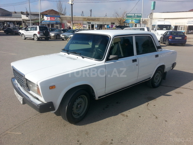 LADA (VAZ) 2107 2006, 83,000 km - 1.6 l - Bakı
